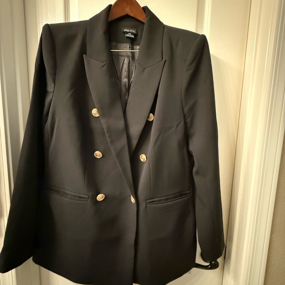 City chic Black Blazer with Gold Buttons